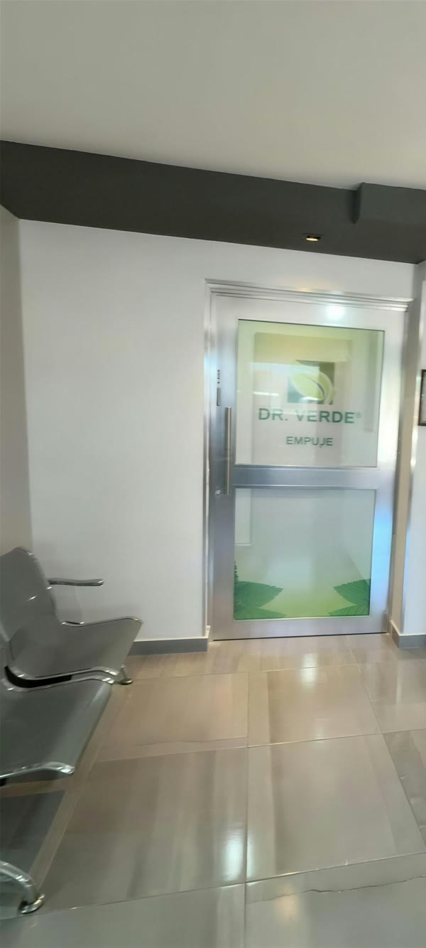 Recepción de la clínica Dr. Verde